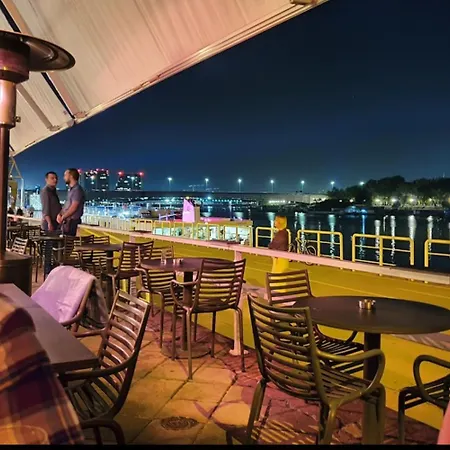 River Side *